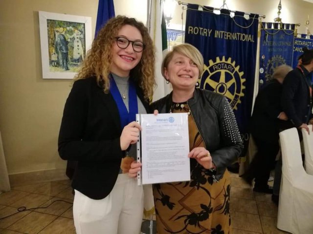 Celebrazione della Costituzione dell'Interact Club di Canosa